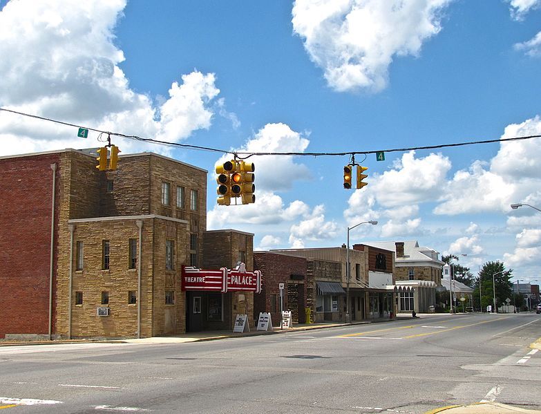 File:Crossville-Main-Street-tn1.jpg