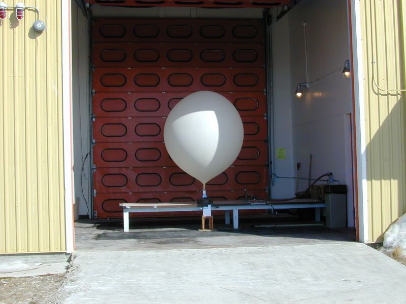 File:Hydrogen ballon.jpg