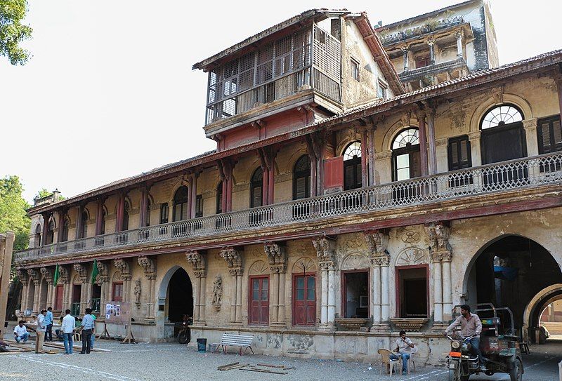 File:Naulakha Palace 12.jpg