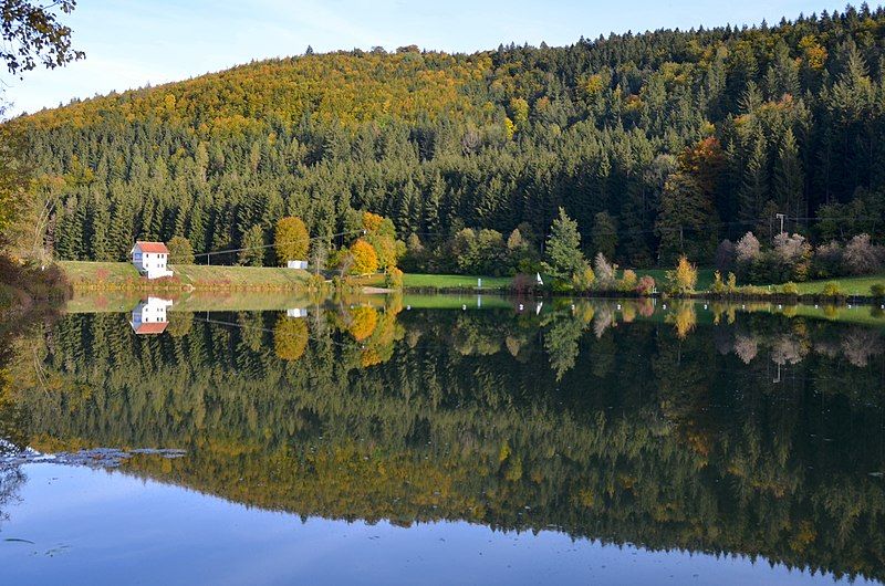 File:Oberdigisheimer Stausee (Kohlstatt-Brunnenbach).jpg