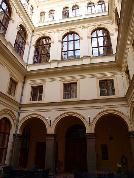 File:Schebkův palác 07.JPG