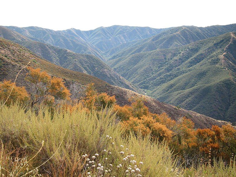 File:SilveradoCanyon.JPG