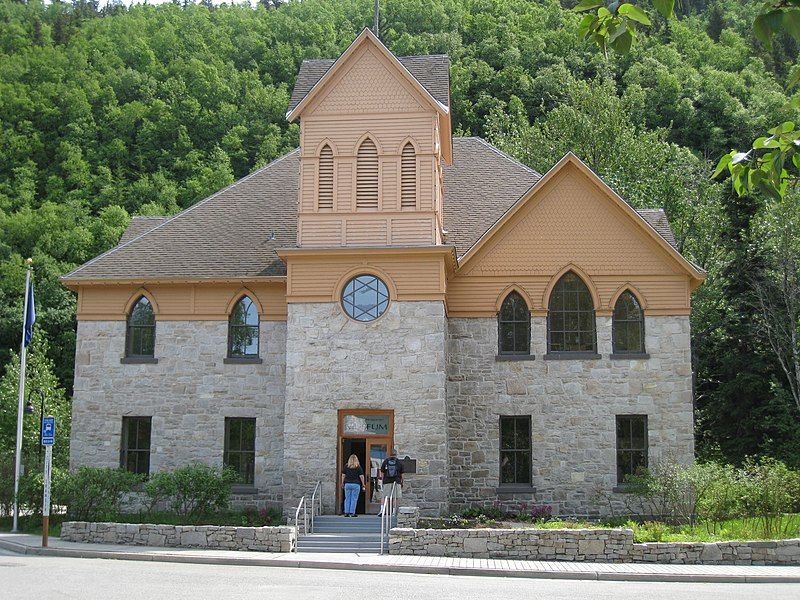 File:Skagway Museum.jpg