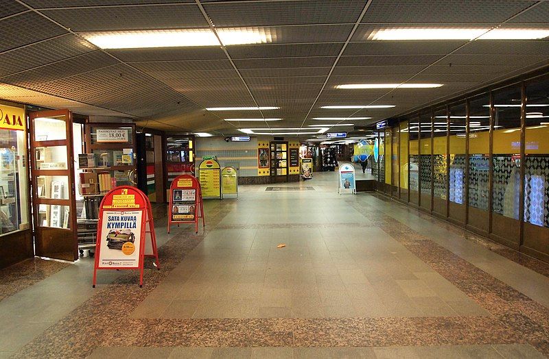 File:Tampere railway station3.jpg