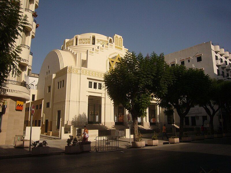 File:Tunis Synagogue.jpg