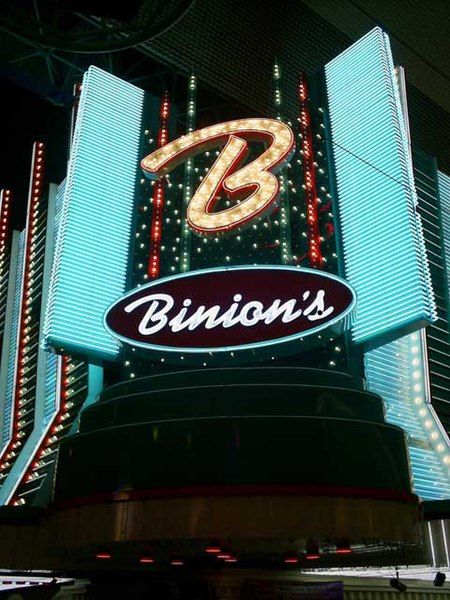 File:Binionslasvegassign.jpg