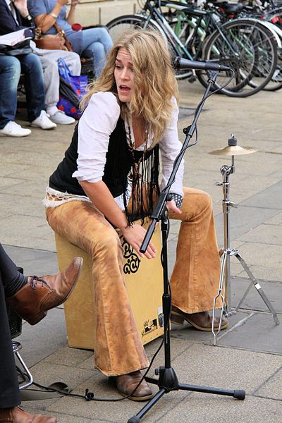 File:Cajon musician.jpg