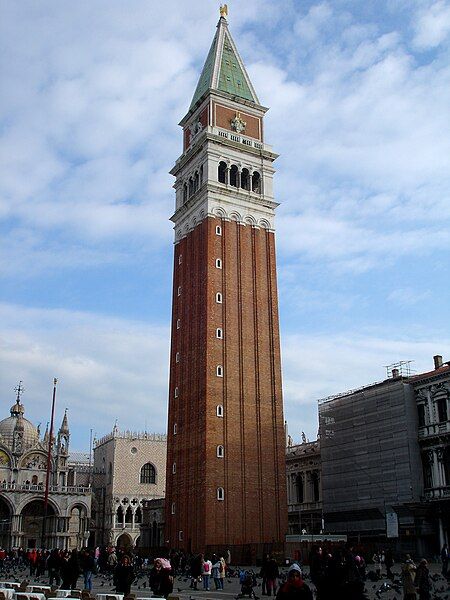 File:CampanileSanMarco.jpg