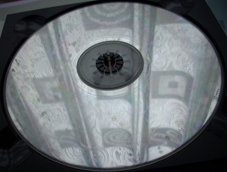 File:Compact Disc-Korrosion-03.jpg