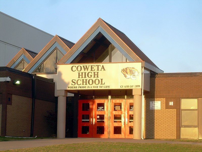 File:Coweta High School.jpg