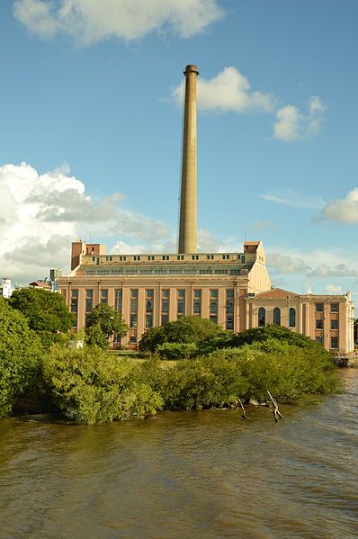 File:Gasometro Guaiba.JPG