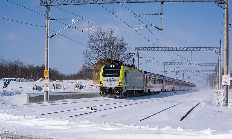 File:Kapikule Regional Train.jpg