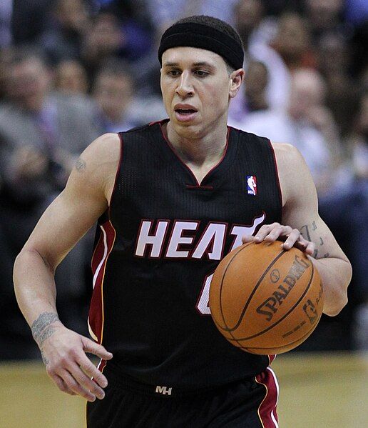 File:MikeBibbyMiamiHeat.jpg