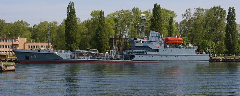 File:ORP Bałtyk.JPG