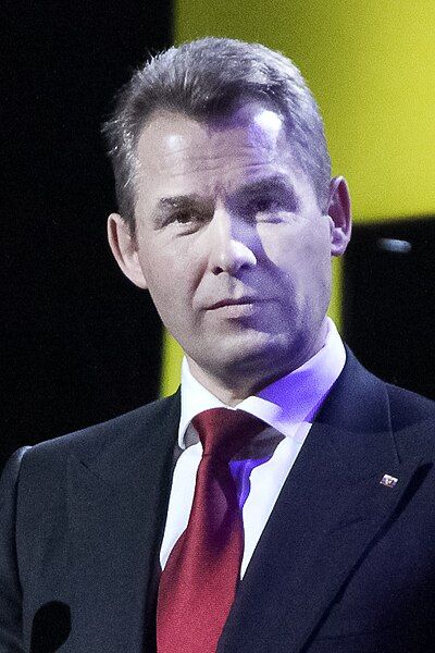 File:Pavel Astakhov 1.jpg