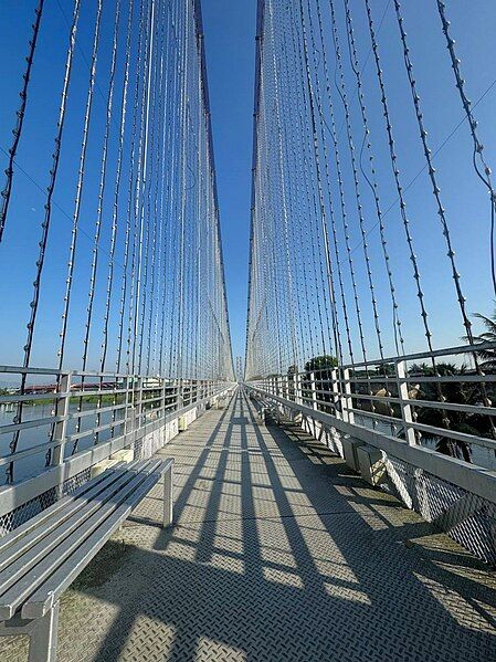 File:Satok Suspension Bridge.jpg