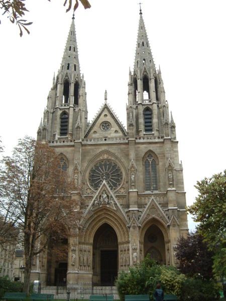 File:Ste Clotilde Paris.jpg