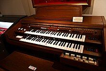 Yamaha Electone E-3.