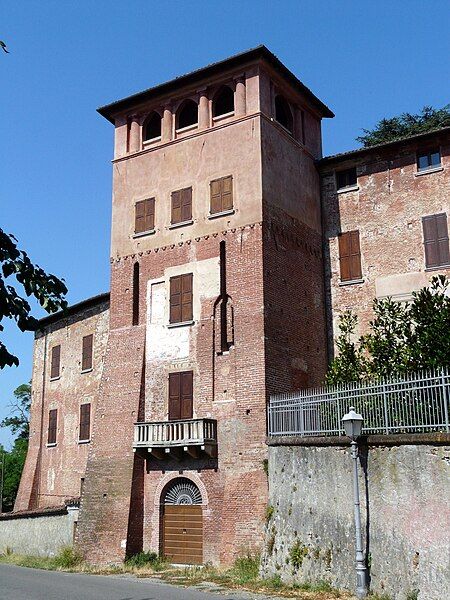 File:Basaluzzo-castello5.jpg