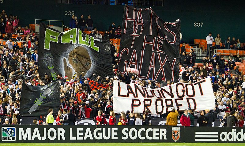 File:Dcunited-paul-tifo.jpg