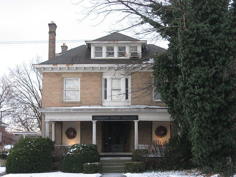 File:Heyne-Zimmerman House.jpg