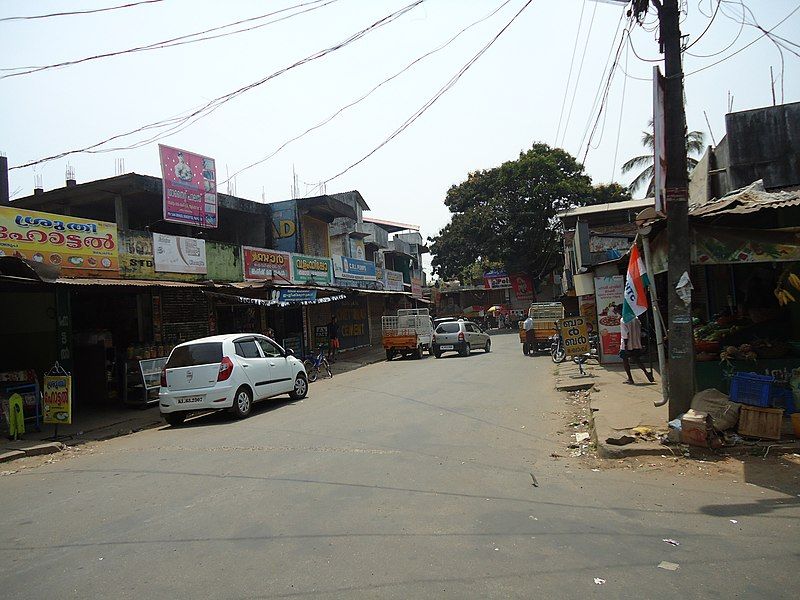 File:Manjapra Junction.JPG