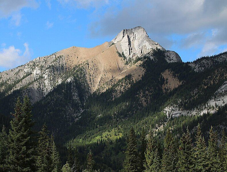 File:Mary Barclay's Mountain.jpg