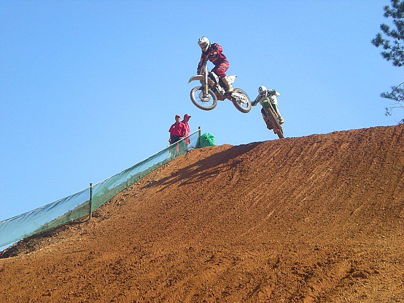 File:Mundial de motocross.JPG