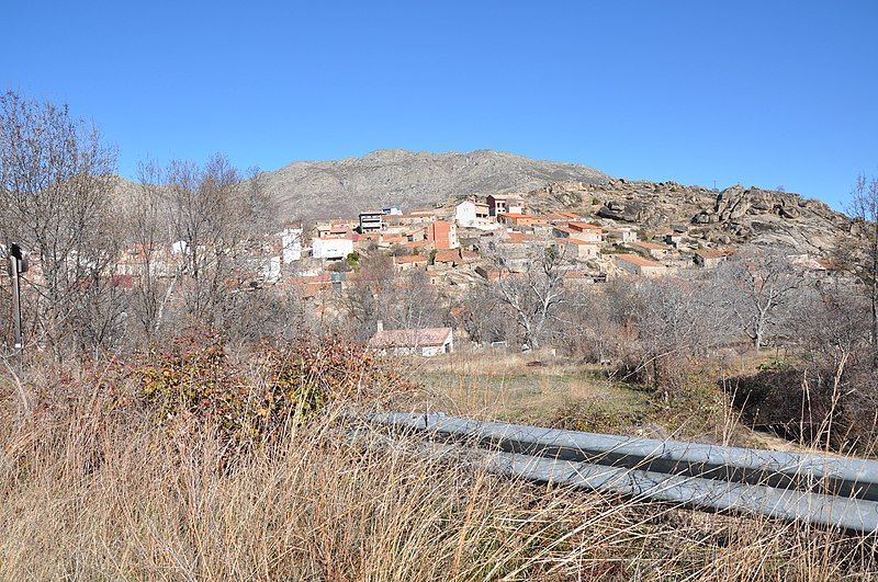 File:Navarredondilla.jpg