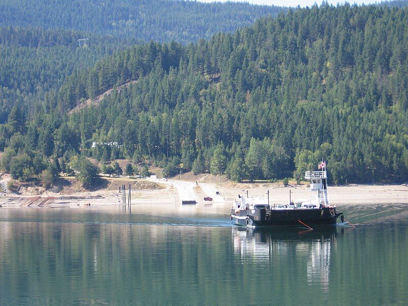 File:Needles Cable Ferry.jpg