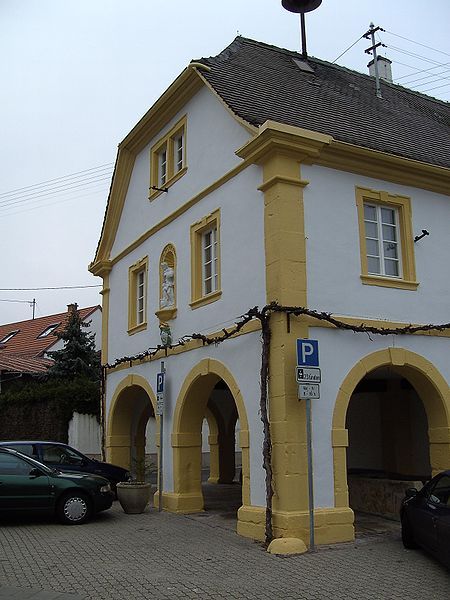 File:Rathaus Diedesfeld.JPG