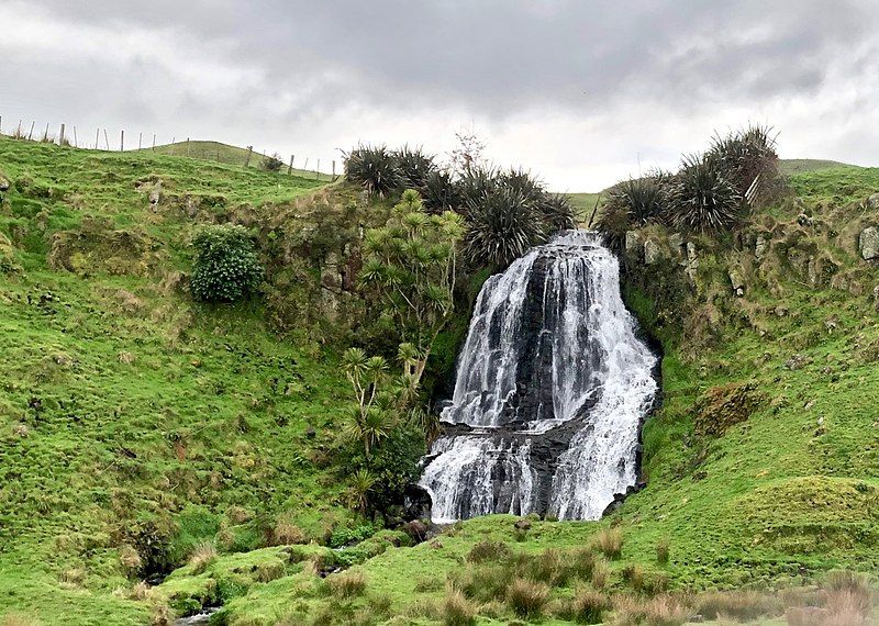 File:Waiteti Stream waterfall.jpg