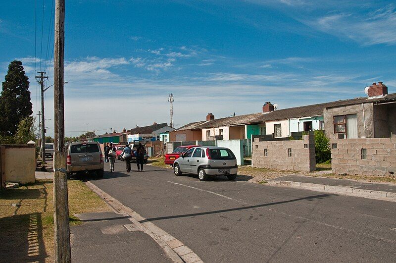 File:2009-November-30-Langa Township.jpg