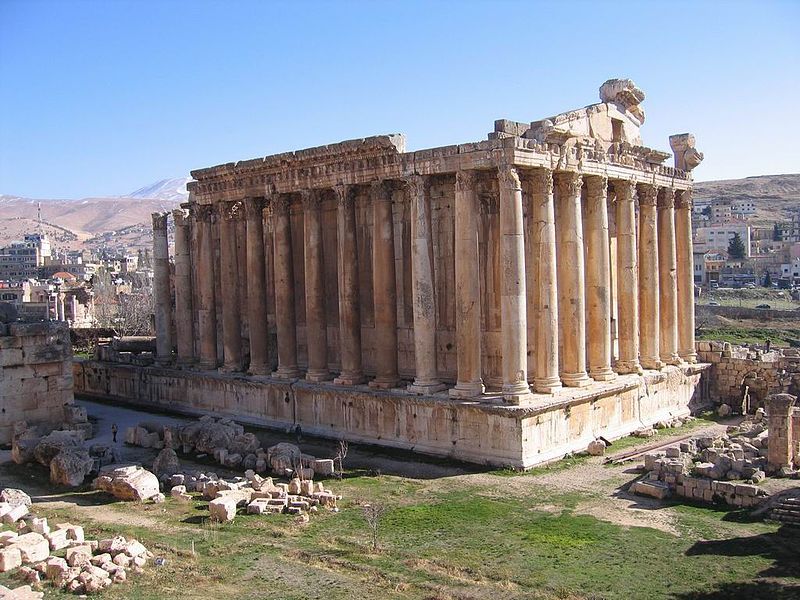 File:Baalbek Baccustempel.jpg