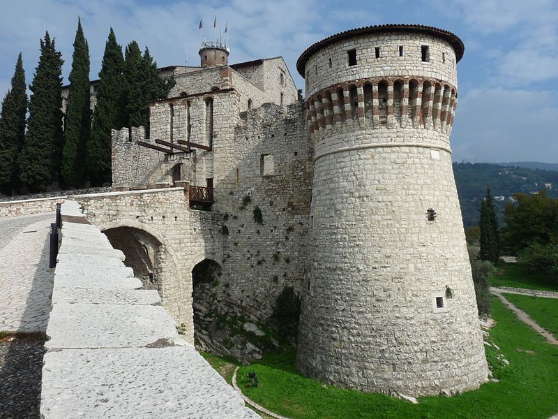 File:Brescia - Castello.jpg