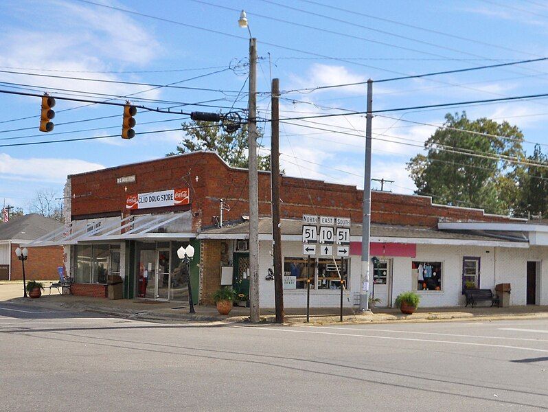 File:Clio, Alabama.JPG