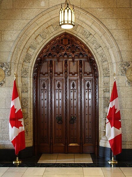 File:Commons-doorway.jpg