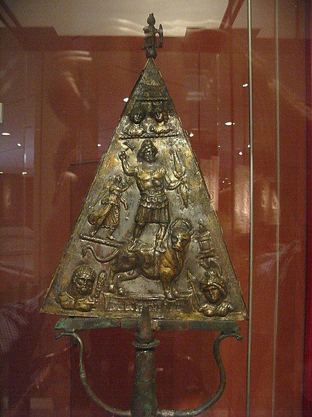 File:Dolichenusvotive.jpg