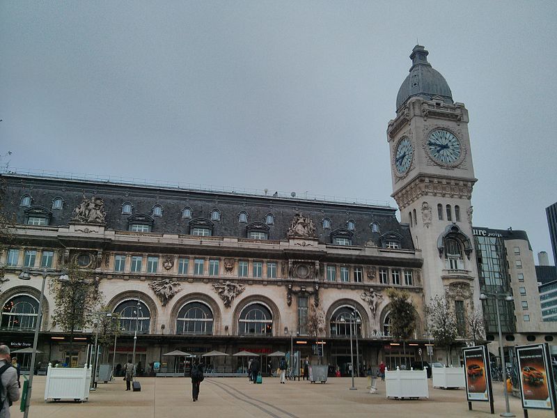 File:Gare de lyon.jpeg