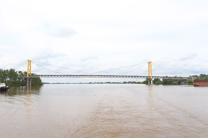 File:Jembatan Barito.jpg