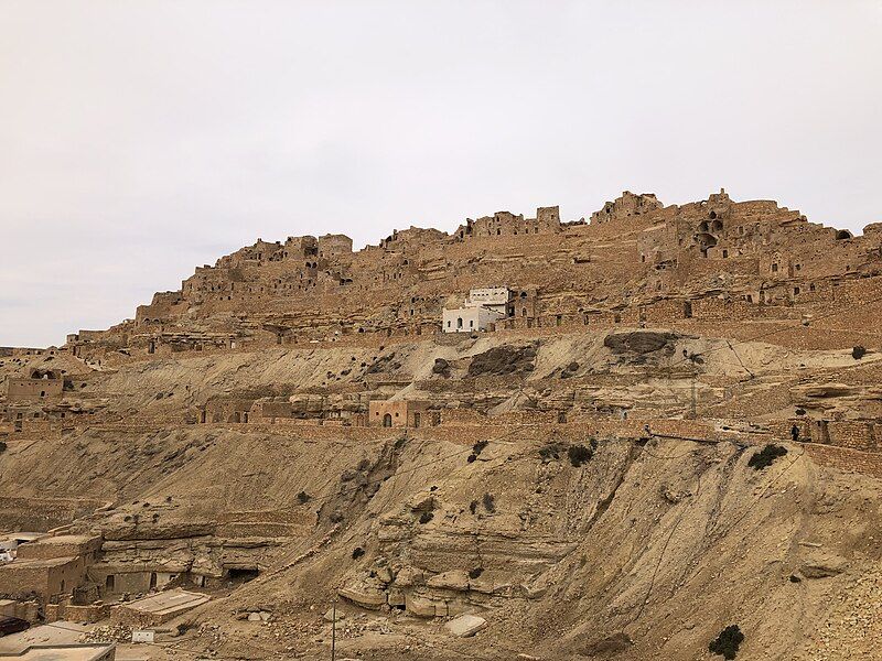 File:Ksar Chenini 005.jpg