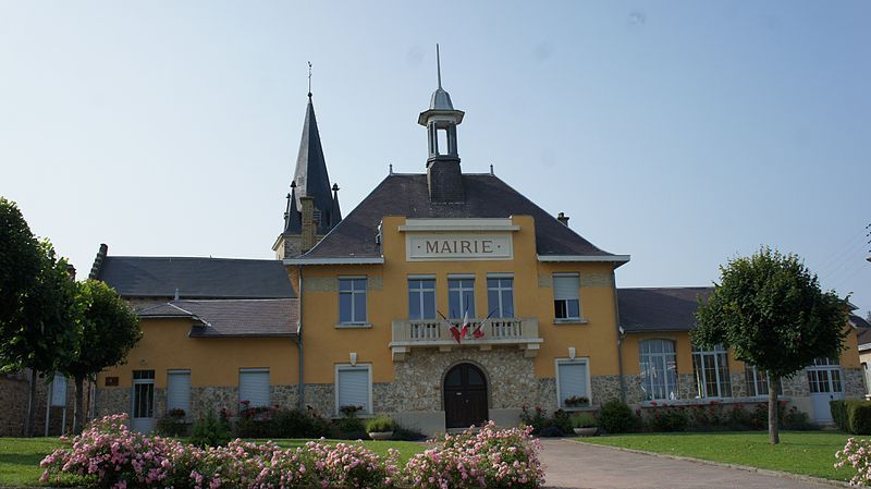 File:Mairie 04530.jpg