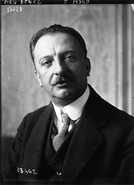 File:Maurice Colrat-1920.jpg