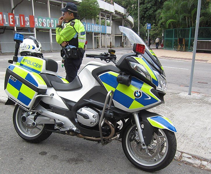 File:R1200RT in Hongkong.jpg