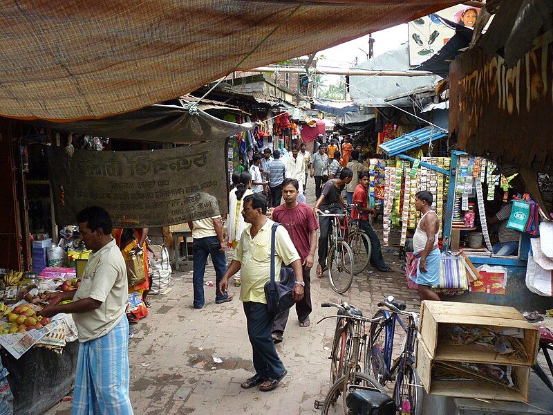 File:Simurali Bazaar 1020253.JPG