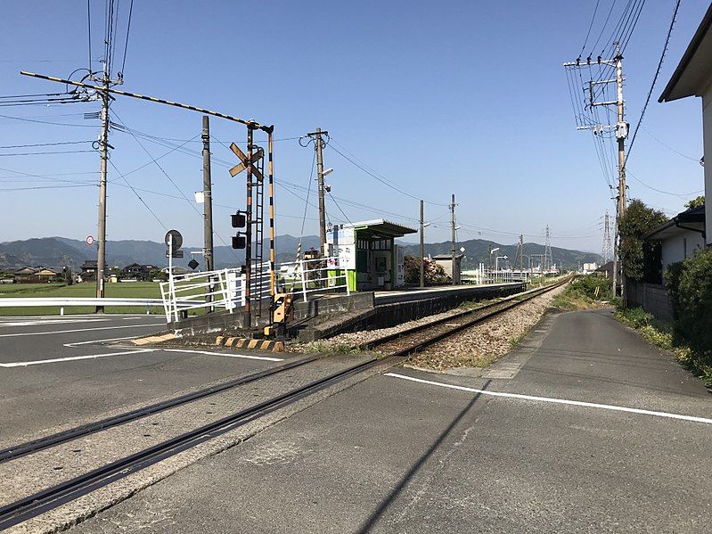 File:Takata Station 20180421.jpg