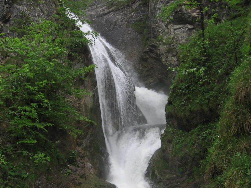 File:Trefflingfall3.JPG