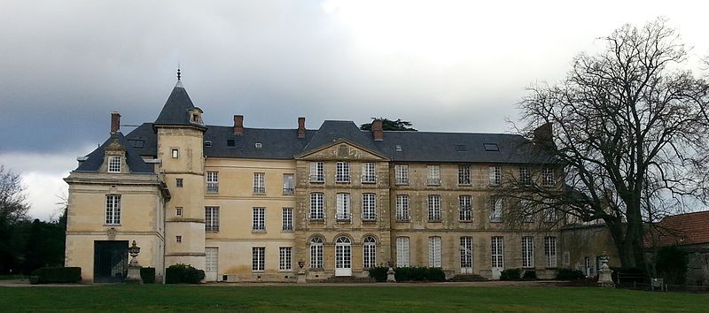 File:Chateau Jambville.jpg