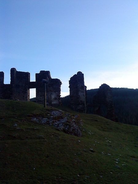 File:Chateau saint-julien-arpaon.jpg