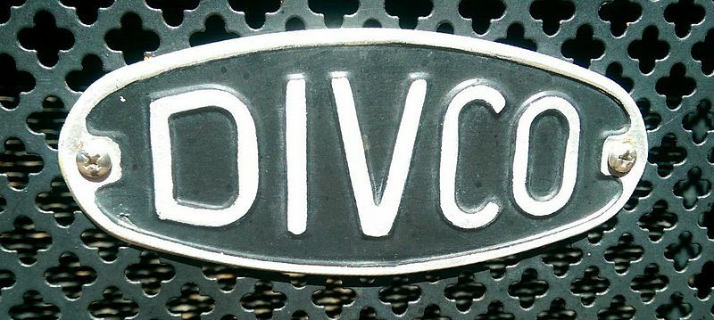 File:Divco badge.jpg